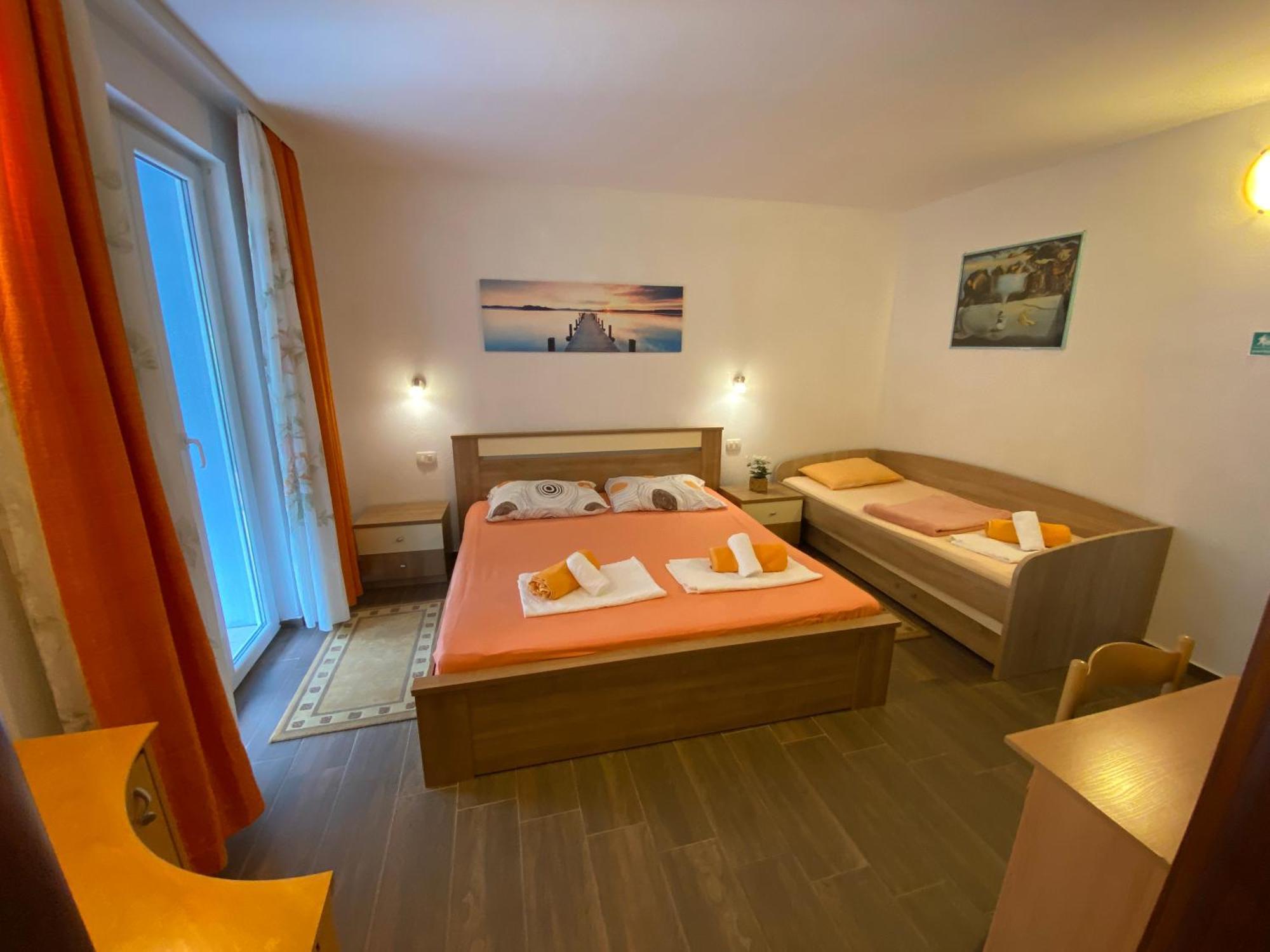 Apartment Toni Duce Bagian luar foto